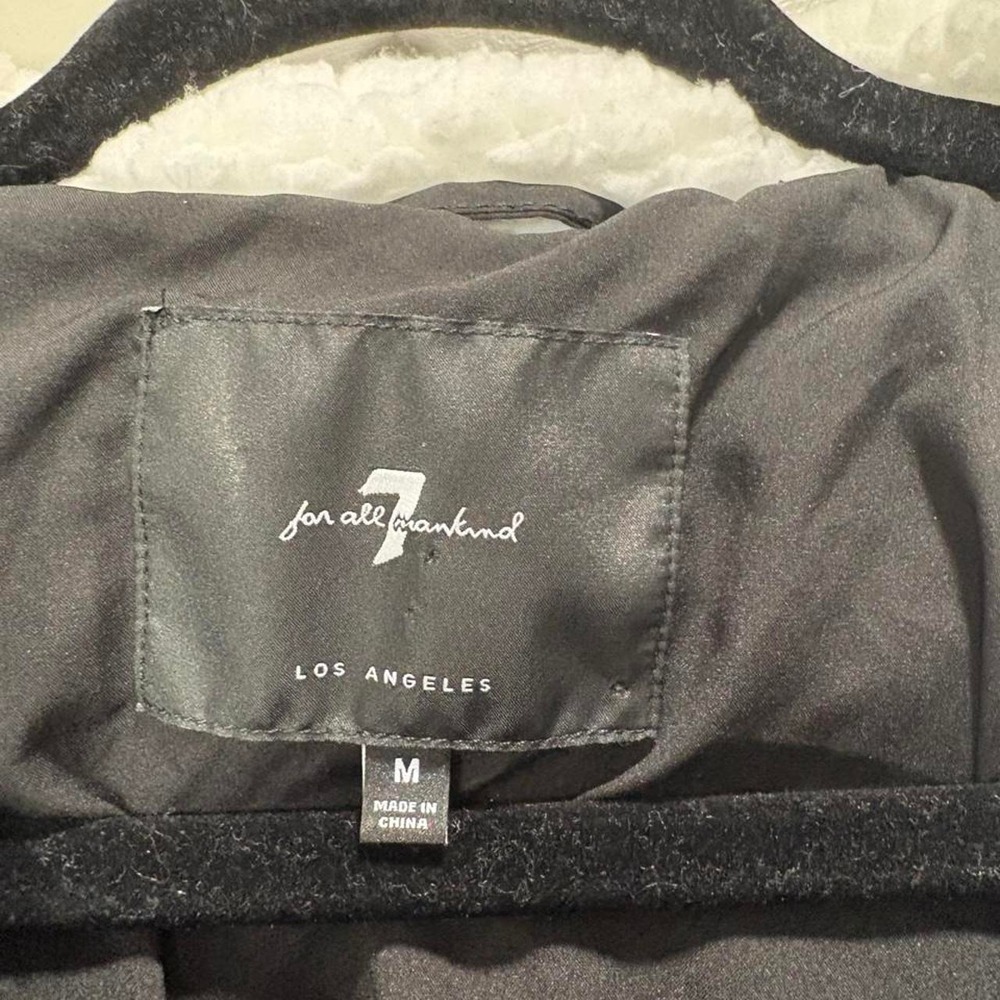 7 For All Mankind - Picture 2 of 3